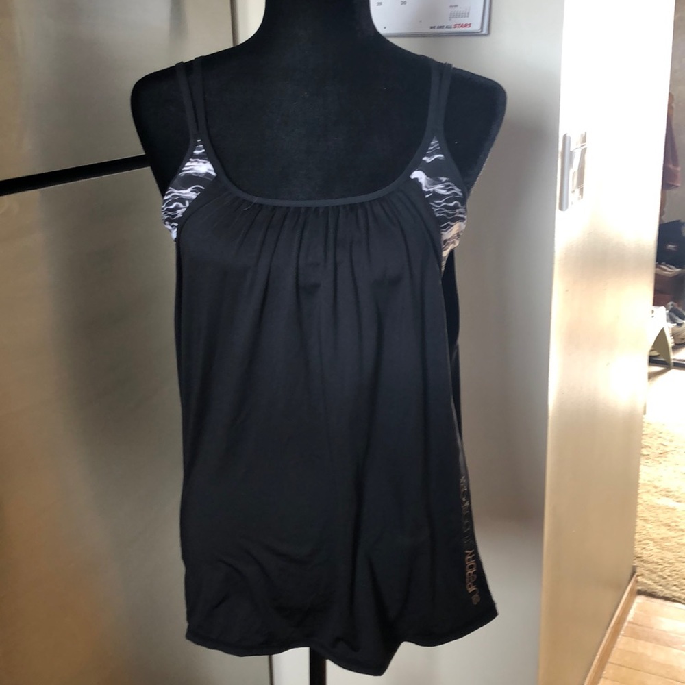 Super Dry Studio Sport tank large